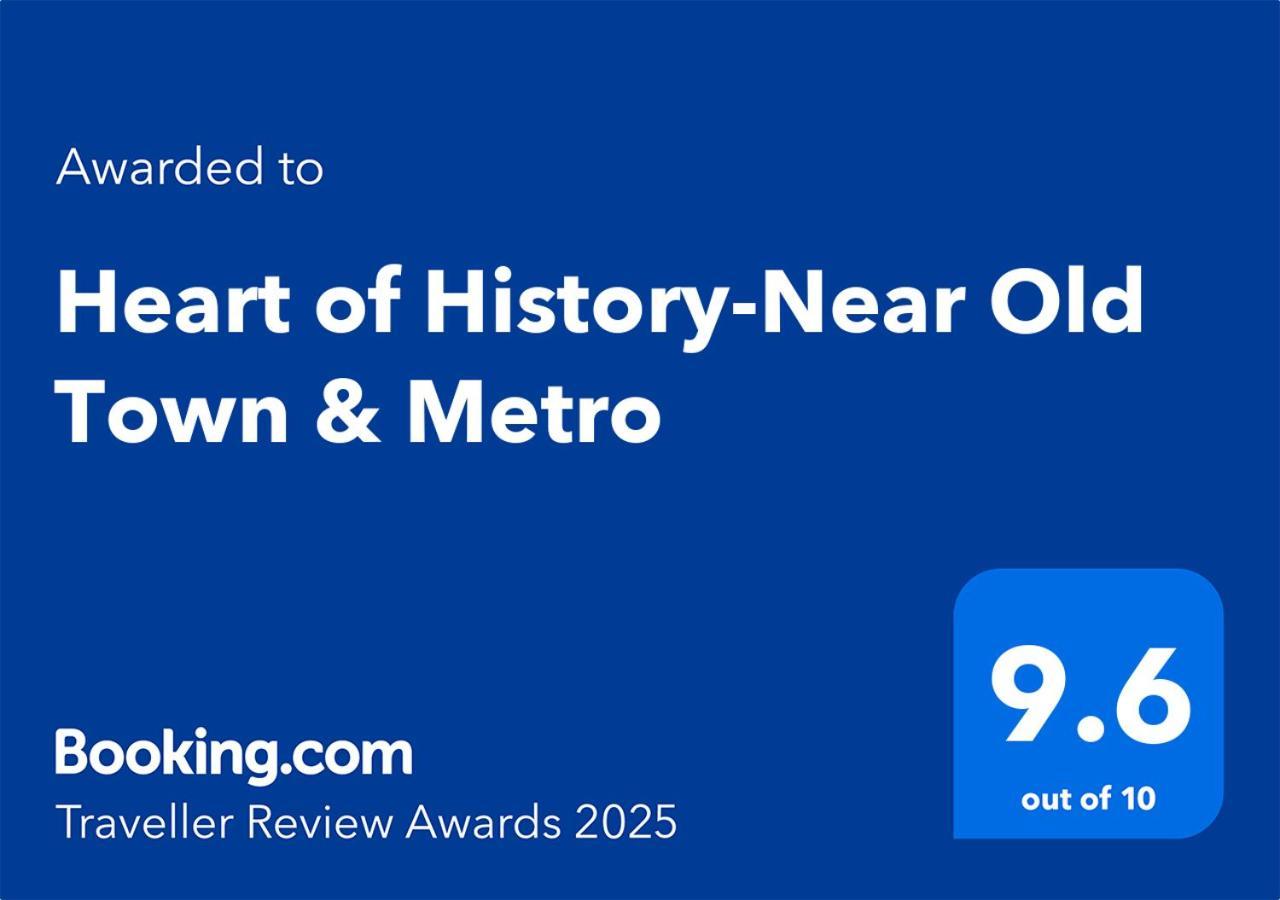 Steps2 Old Town & Metro - Heart Of History Bukarest Eksteriør billede